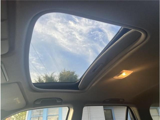 Photo of 2005 Silver Honda CR-V