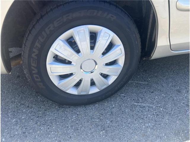 Photo of 2007 Silver Toyota Sienna