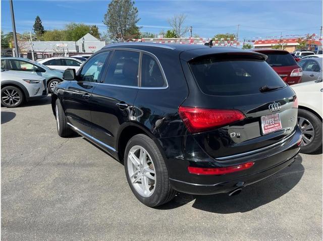 Photo of 2016 Black Audi Q5