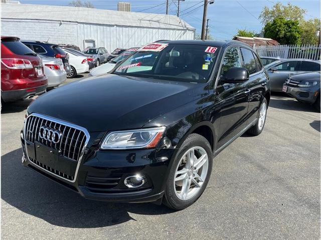 Photo of 2016 Black Audi Q5