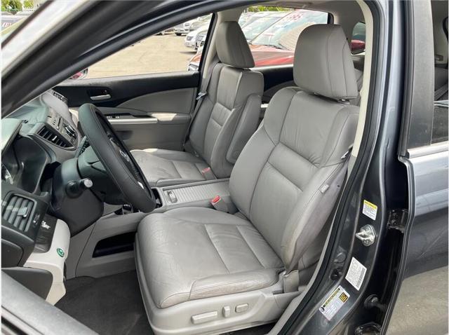 Photo of 2013 Gray Honda CR-V