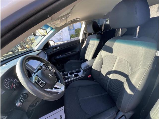 Photo of 2019 White Kia Optima