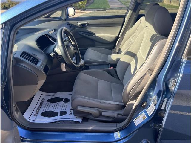 Photo of 2008 Blue Honda Civic