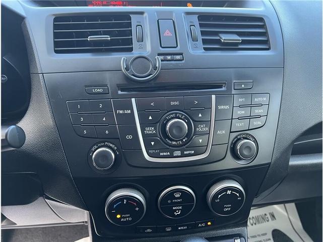 Photo of 2012 Gray Mazda Mazda5