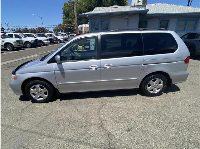 Photo of 2001 Gray Honda Odyssey
