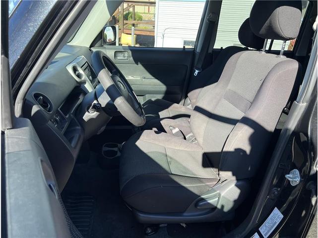 Photo of 2004 Black Scion xB