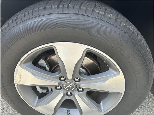 Photo of 2015 Gray Acura MDX