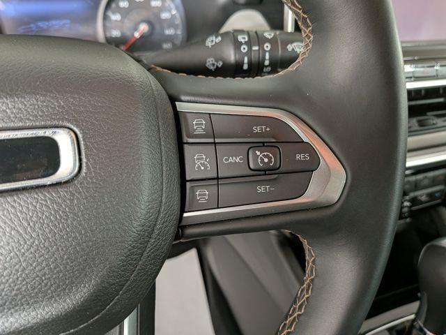Photo of 2022 Sting Gray Clearcoat Jeep Compass