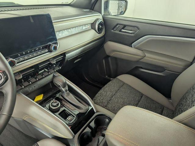 Photo of 2024 Sand Dune Metallic Chevrolet Colorado