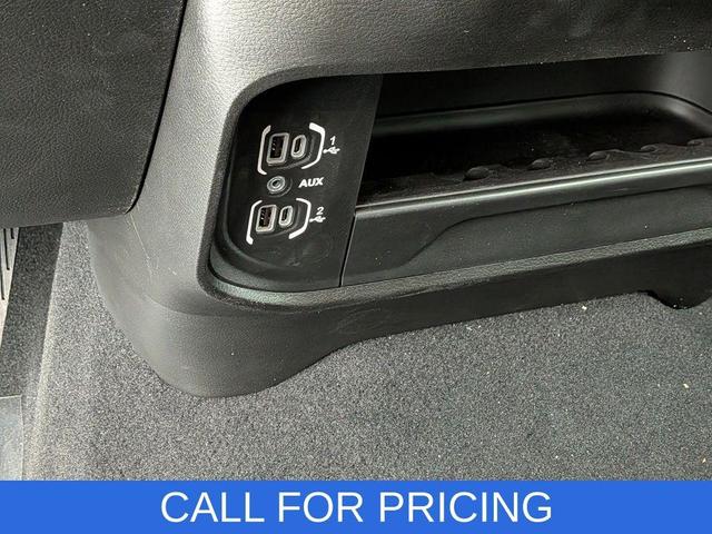 Photo of 2025 Bright White Clearcoat RAM 2500