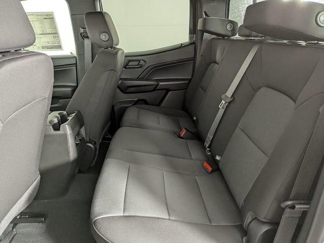 Photo of 2025 Summit White Chevrolet Colorado