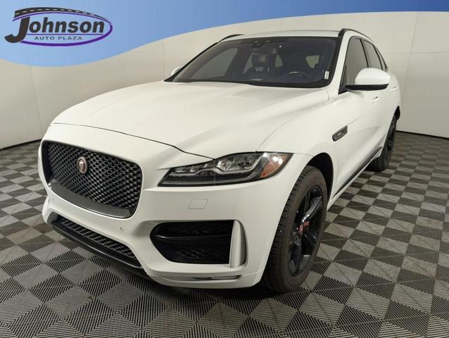 2017 Jaguar F-pace