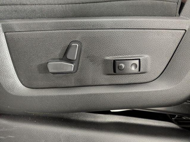 Photo of 2025 Bright White Clearcoat RAM 2500