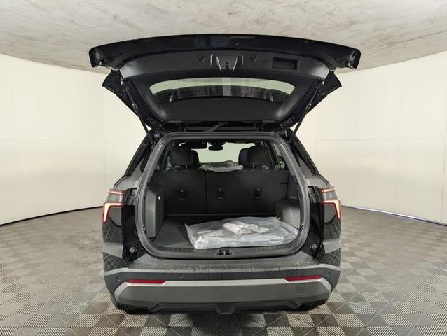Photo of 2026 Mosaic Black Metallic Chevrolet Equinox