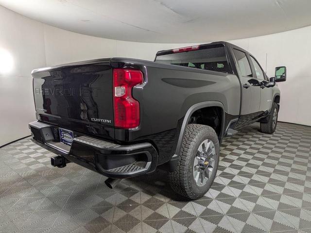 Photo of 2025 Black Chevrolet Silverado 2500
