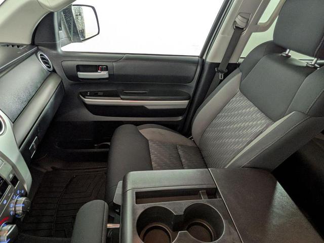 Photo of 2019 Super White Toyota Tundra