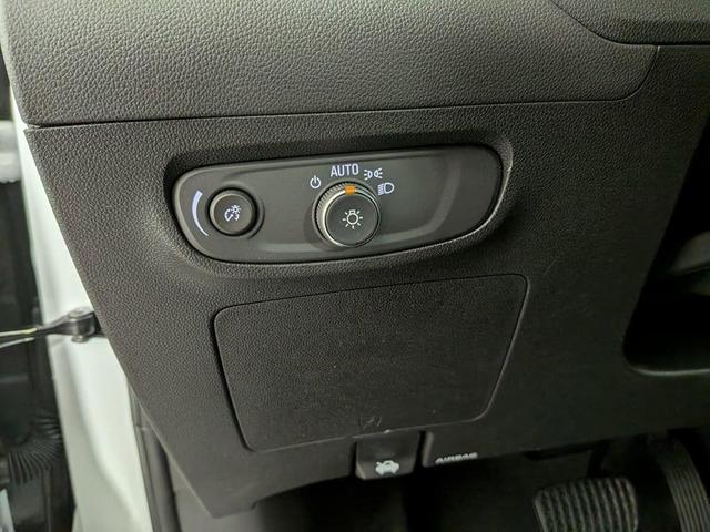 Photo of 2026 Summit White Buick Encore GX