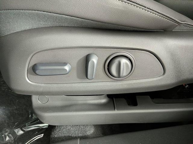 Photo of 2026 Summit White Buick Encore GX