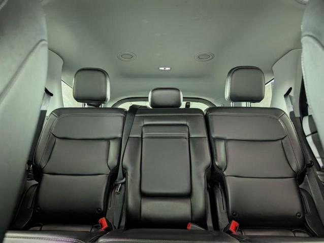 Photo of 2023 Gray Metallic Ford Explorer