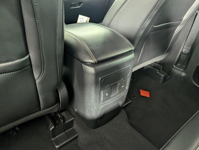 Photo of 2023 Gray Metallic Ford Explorer