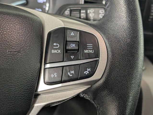 Photo of 2023 Gray Metallic Ford Explorer