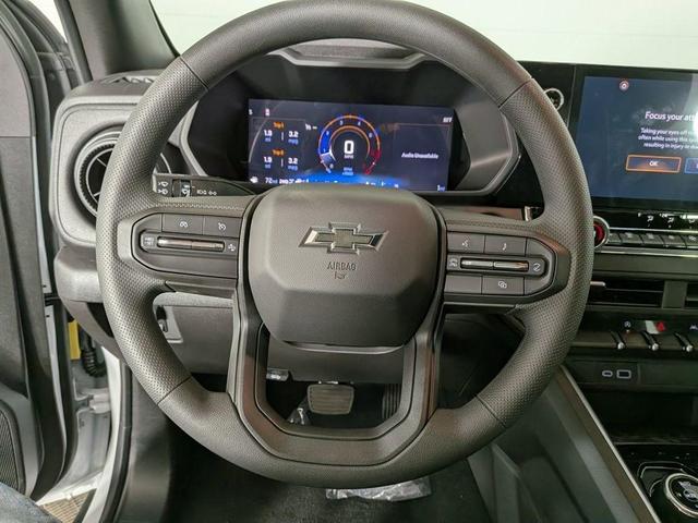 Photo of 2026 Summit White Chevrolet Colorado