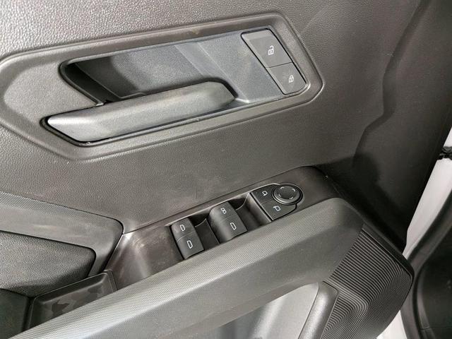Photo of 2026 Summit White Chevrolet Colorado