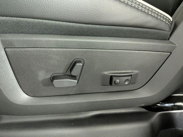Photo of 2025 Ceramic Gray Clearcoat RAM 2500