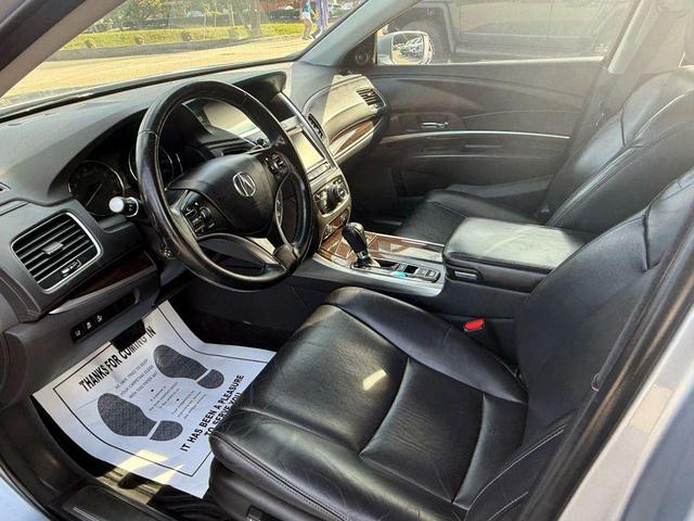 Photo of 2016 Sliver Acura RLX