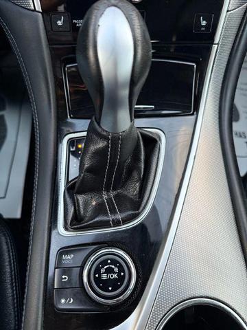 Photo of 2015 Black INFINITI Q50