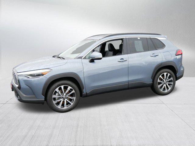 Photo of 2022 Celestite Toyota Corolla Cross