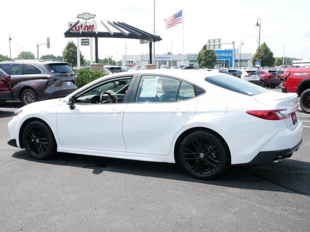 Photo of 2025 Ice Cap Toyota Camry