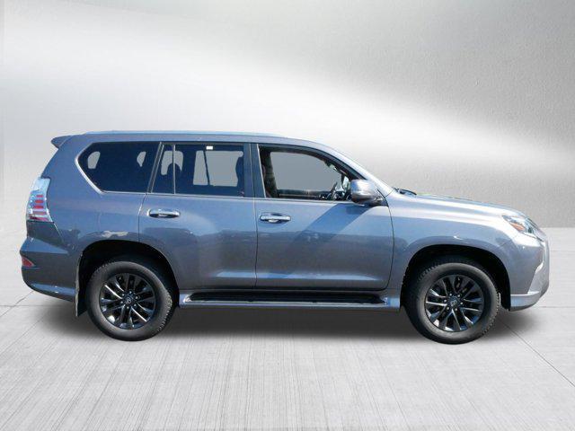 Photo of 2023 Nebula Gray Pearl Lexus GX 460