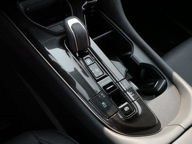 Photo of 2024 Oxygen White Toyota Crown