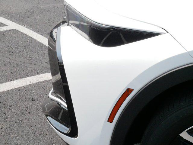 Photo of 2024 Oxygen White Toyota Crown