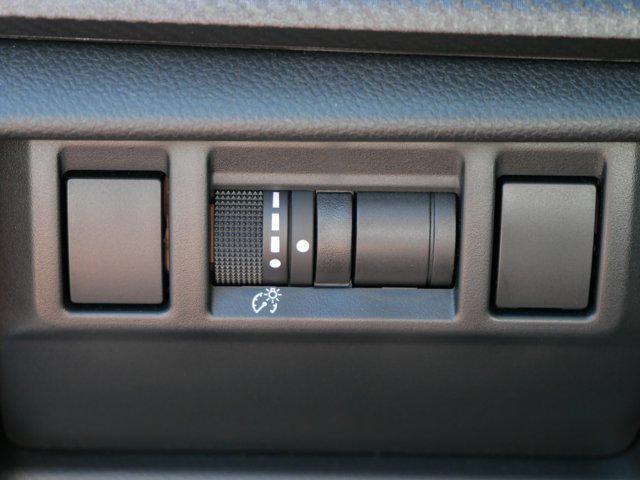 Photo of 2025 Crystal White Pearl Subaru Crosstrek