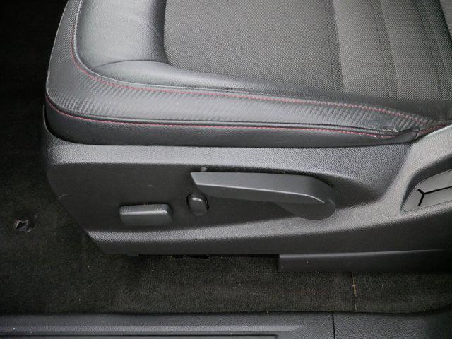 Photo of 2017 Onyx Black GMC Canyon