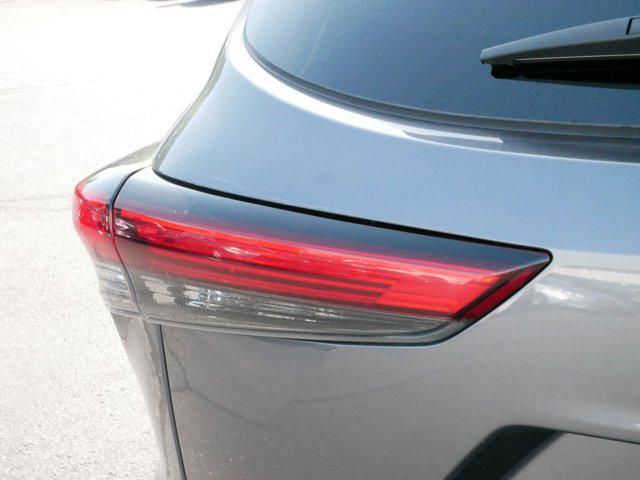 Photo of 2021 Magnetic Gray Metallic Toyota Highlander