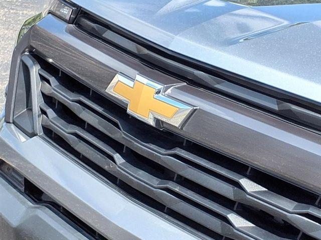 Photo of 2023 Sterling Gray Metallic Chevrolet Colorado