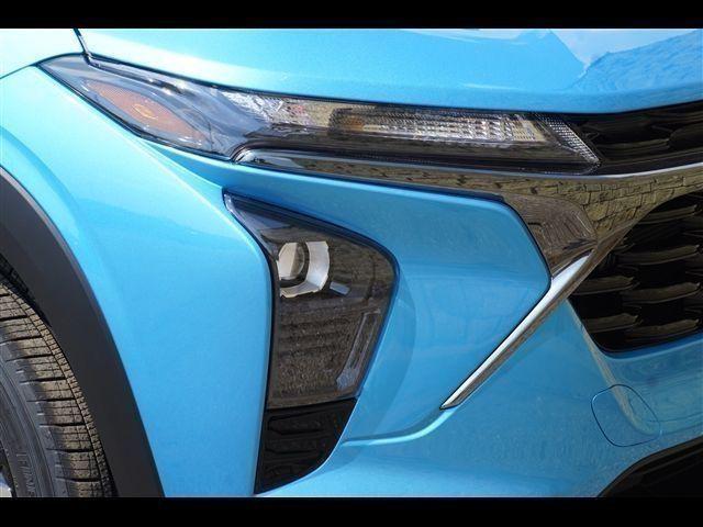 Photo of 2025 Marina Blue Metallic Chevrolet Trax