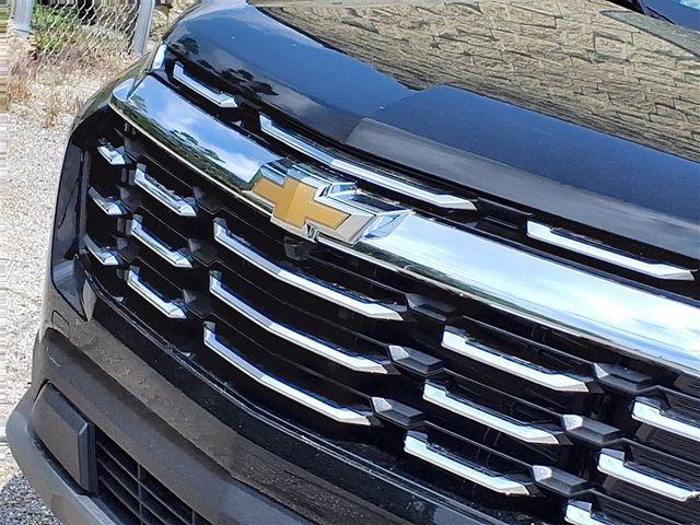 Photo of 2026 Mosaic Black Metallic Chevrolet Equinox