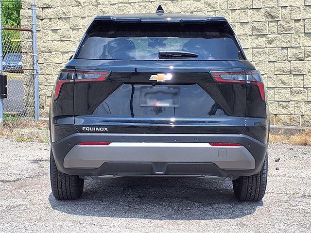Photo of 2026 Mosaic Black Metallic Chevrolet Equinox