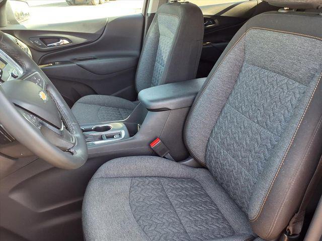 Photo of 2023 Mosaic Black Metallic Chevrolet Equinox