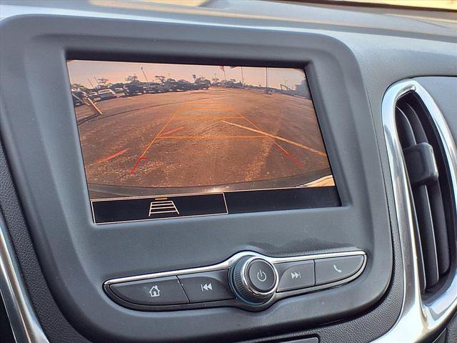 Photo of 2023 Mosaic Black Metallic Chevrolet Equinox