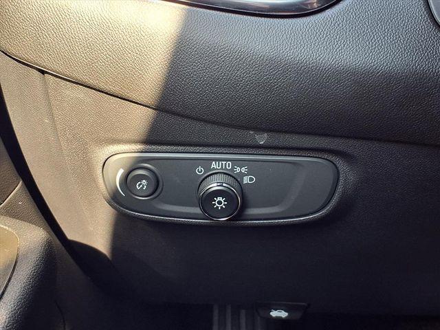 Photo of 2023 Mosaic Black Metallic Chevrolet Equinox