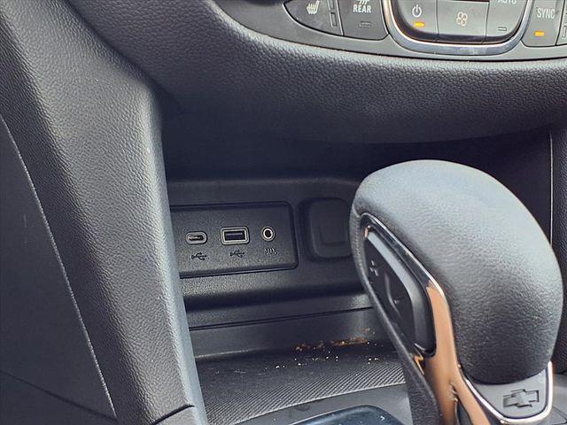 Photo of 2023 Mosaic Black Metallic Chevrolet Equinox