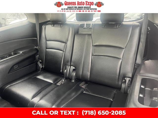 Photo of 2018 White Diamond Pearl Honda Pilot