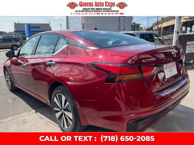 Photo of 2021 Scarlet Ember Tintcoat Nissan Altima