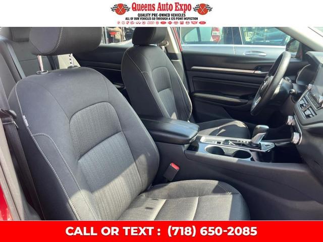Photo of 2021 Scarlet Ember Tintcoat Nissan Altima