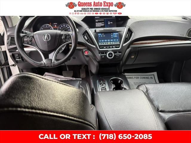 Photo of 2019 White Diamond Pearl Acura MDX